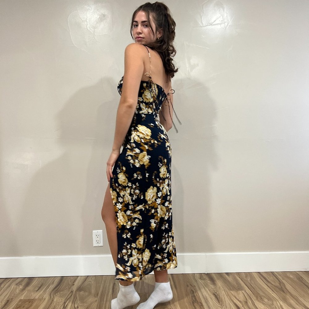 Reformation Kourtney Dress | Divinity 🎉SALE🎀 NEW - Picture 3 of 16